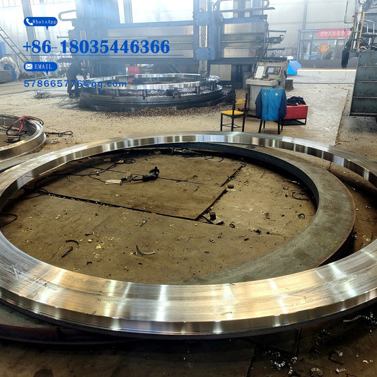 Large Precision Seamless Forged Ring Custom Bearing & Gear Ring