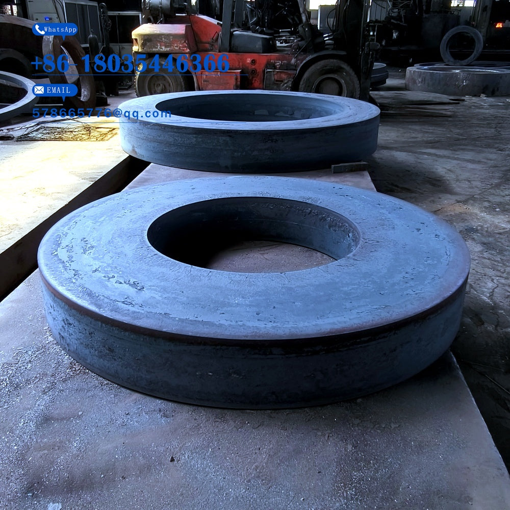 Large Flat Seamless Forged Ring Blank