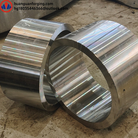 Penempaan cincin berdinding nipis