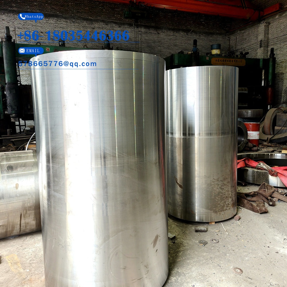 Large Cylindrical Forging for Cubic Hydraulic Press