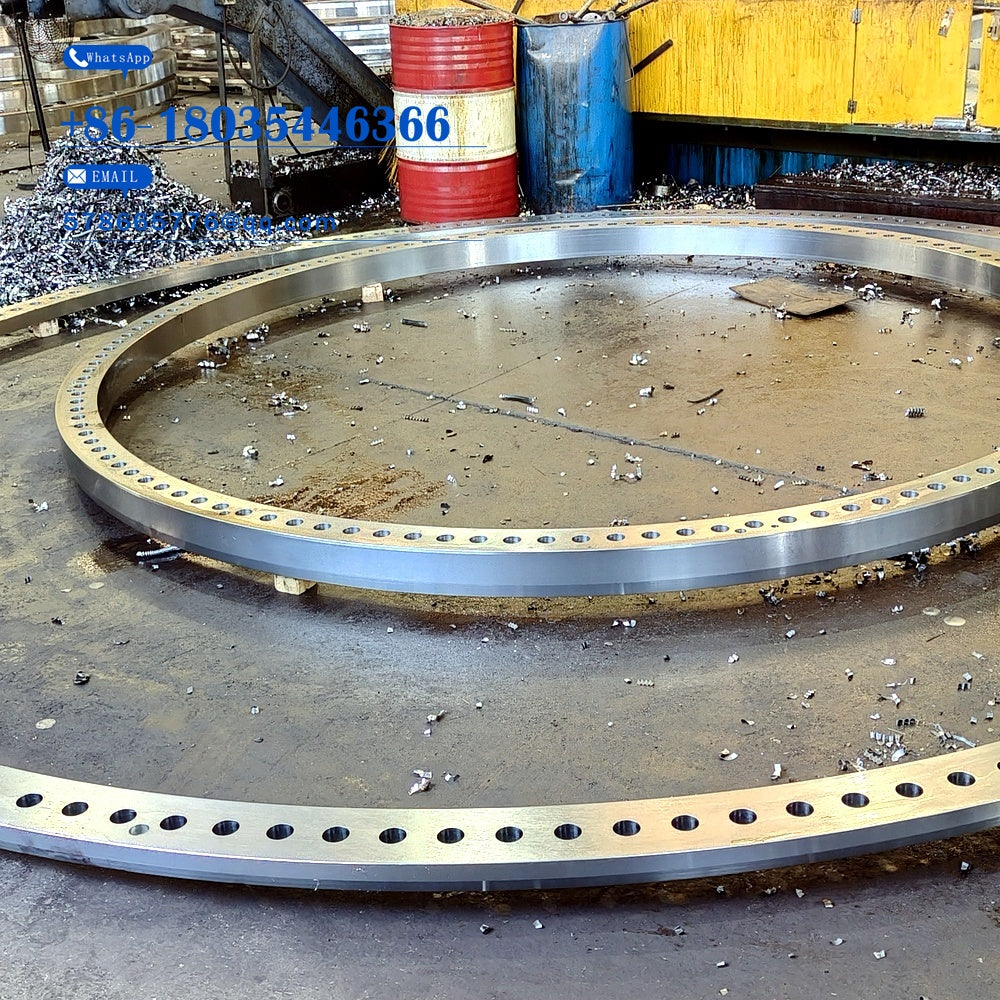 Large Alloy Steel Flange Forging – High-Pressure & High-Temp Alloy Flange