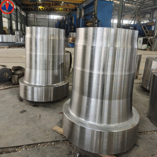Heavy machinery oil cylinder