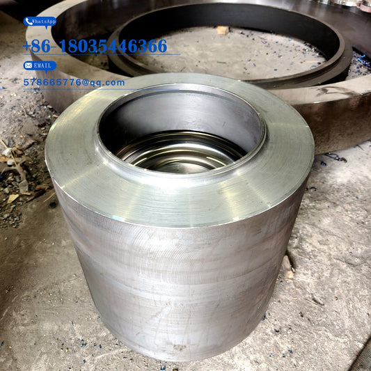 Large Section Cylinder Forging – Machined with Seal Grooves