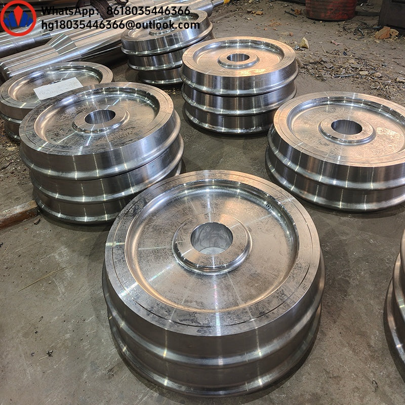 Rèn bánh xe cần cẩu