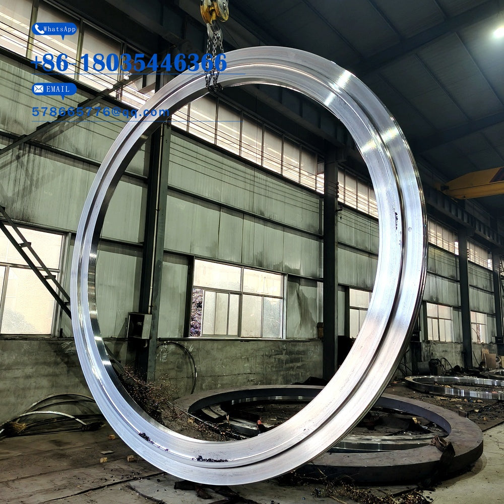 Large Pipe Flange Forging – Industrial Pipe Connection Flange