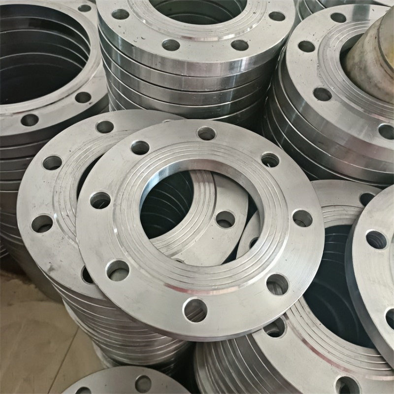 Flat welding flange